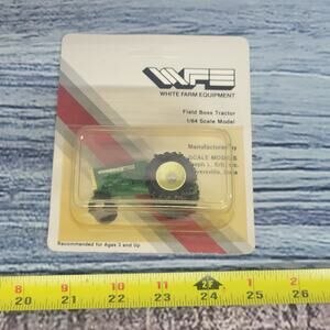 Vtg Scale Models WFE 1/64 Scale Oliver 1755 plastic n/frontend tractor green